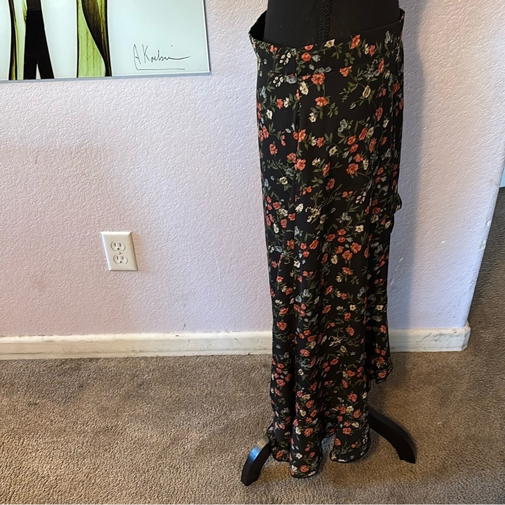 skirt size large tall - Picture 3 of 5